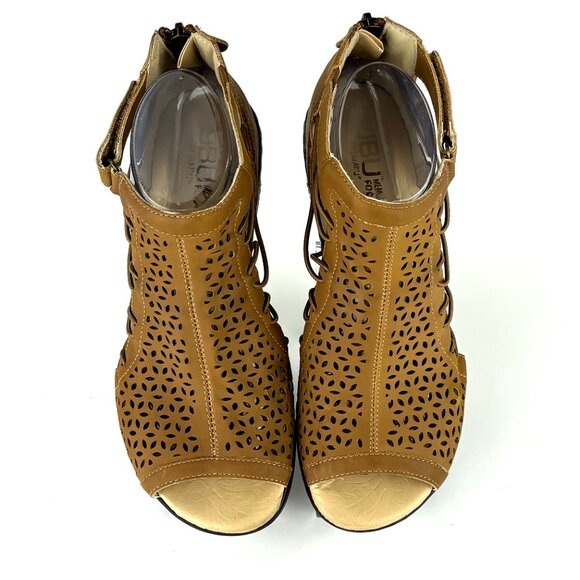 Stylish JBU Tan Lace-Up Sandals with Wedge Heel. 7.5 - Picture 2 of 12